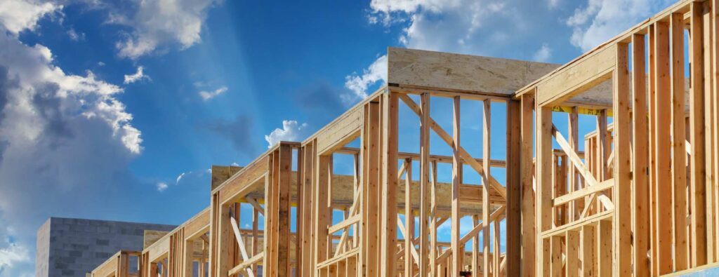 Kesä on hyvää aikaa urakoida koulurakennuksia